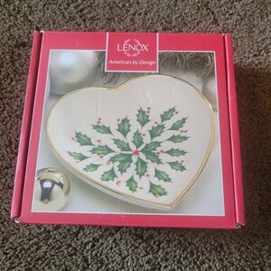 Lenox Holiday Serveware NIBWT